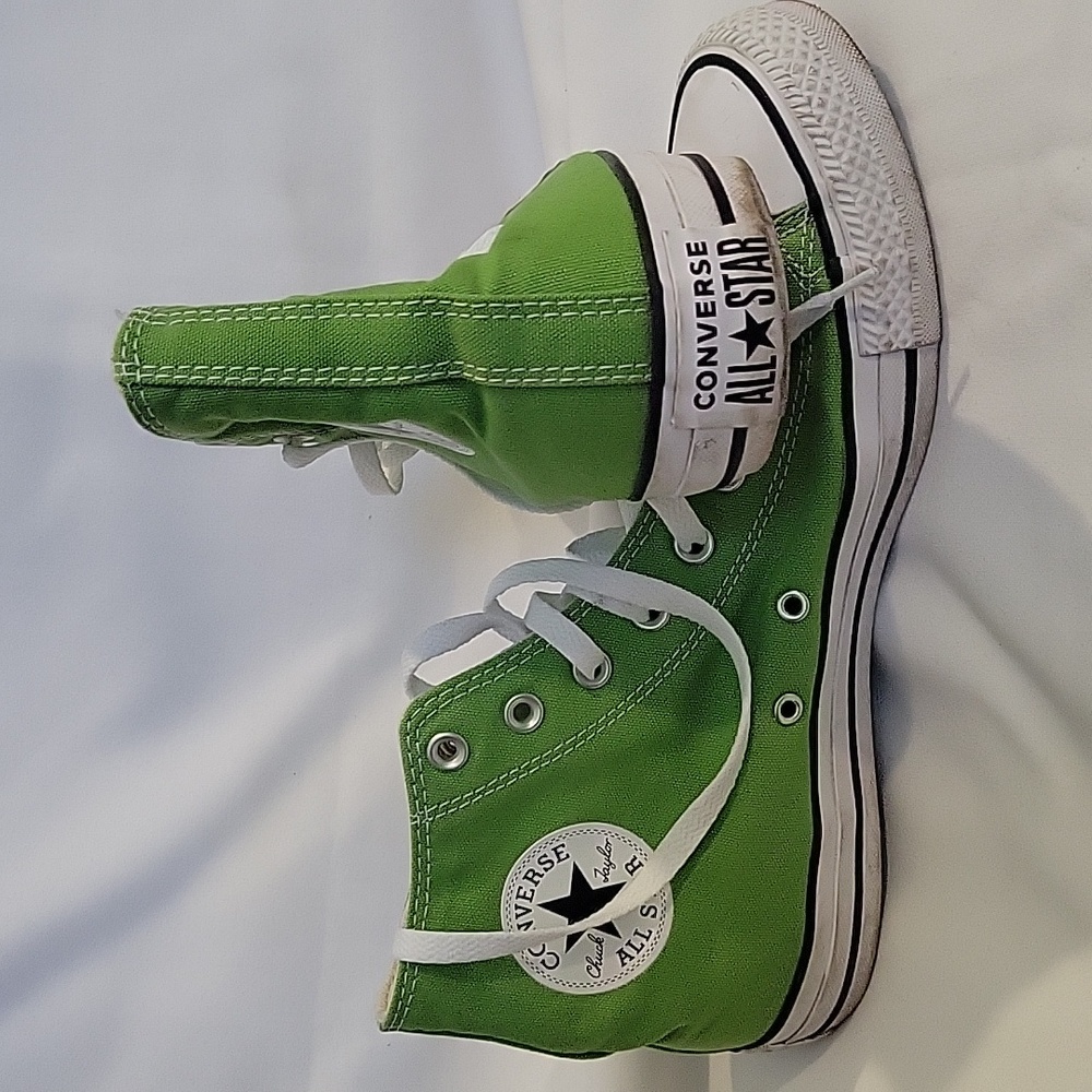 Converse Chuck Taylor All Star Canvas Green and White High-Tops